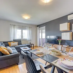  Apartment Dea - Three Bedroom Kroatien